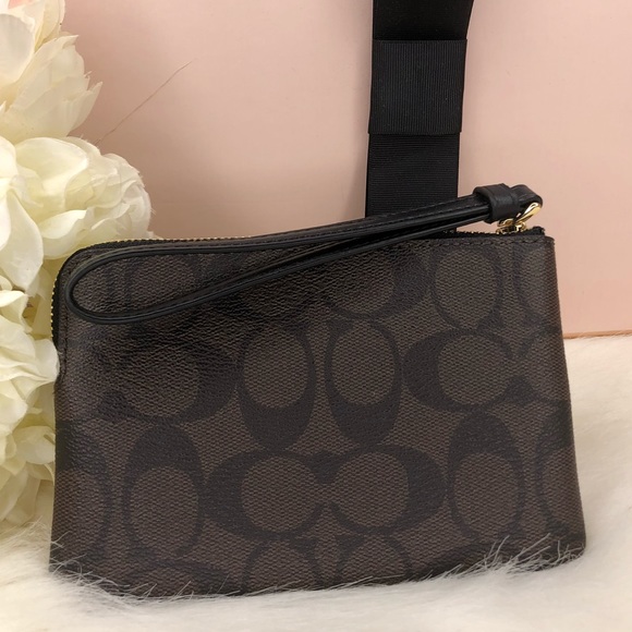 Coach NWT Signature Print Beach Umbrella Wristlet - Picture 6 of 6